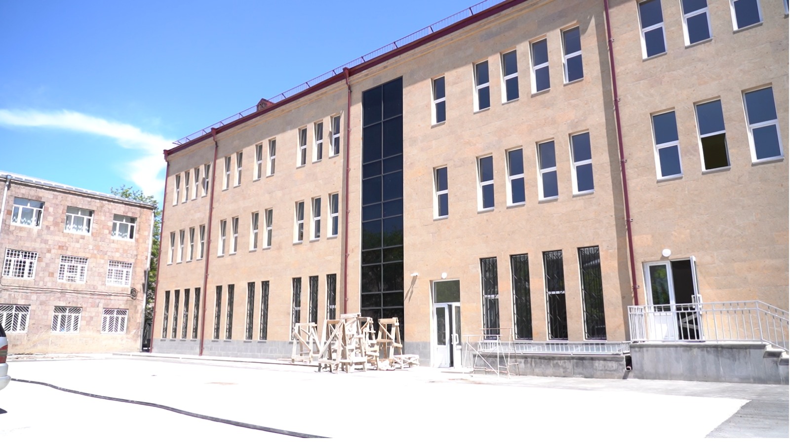 Հայաստանի տարածքային զարգացման հիմնադրամի՝ Դպրոցների սեյմսիկ անվտանգության բարելավման ծրագրով կառուցվում է Երևանի թիվ 18 դպրոցը։